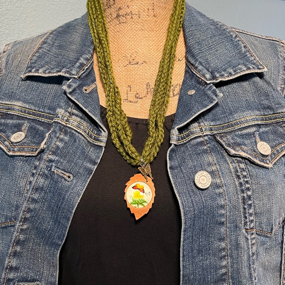 Handmade Crochet Necklace Butterfly Pendant Boho - Picture 3 of 14